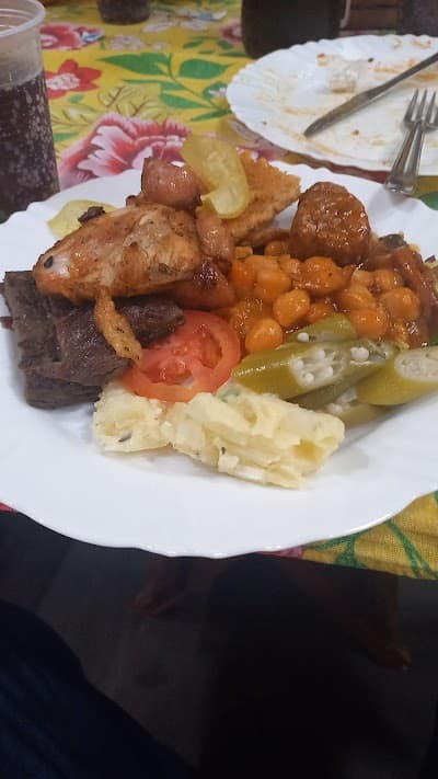Sinhá Restaurante Mineiro - Foto 4